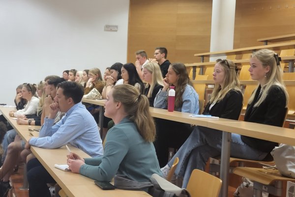 Obisk &scaron;tudentov nizozemske univerze Stenden