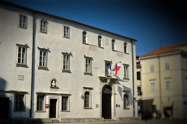 Nagrada za pedago&scaron;ko odličnost UP dr. Mihi Lesjaku