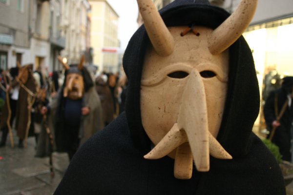 MASKE SARDINIJE - fotografska razstava dr. Ale&scaron;a Gačnika