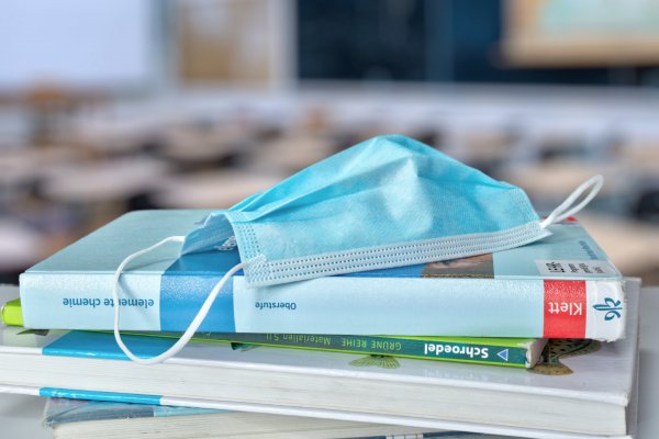 Knjižnica: nova pravila glede uporabe čitalnice