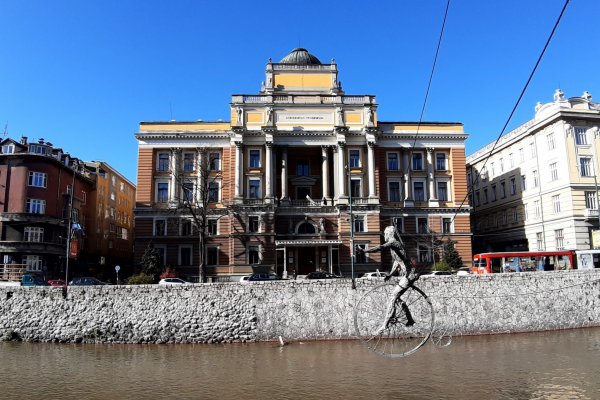 Trimesečna mobilnost dr. Simona Kerme (Univerza  v Sarajevu)