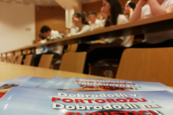 2. prijavni rok za vpis v podiplomske &scaron;tudijske programe UP za kandidate izven EU